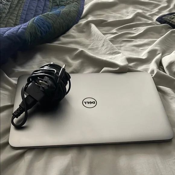 Dell XPS 9333 13.3” Laptop w/ Touchscreen